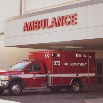 Wichita, KS – I-35 Scene of Injury Accident near W 27th St