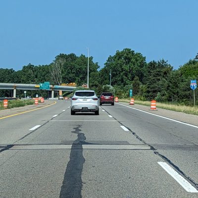 Wichita, KS – Injury Crash on I-35 S Near East 63rd St South