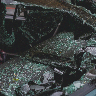 Kansas City, MO – Multi-Vehicle Crash w/ Injuries on I-35 SB Near SW Trfy